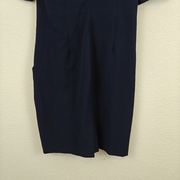 M.M. LaFleur New York Sheath Dress Navy Blue V-neck Short Sleeves Knee Length 8 - Picture 10 of 12